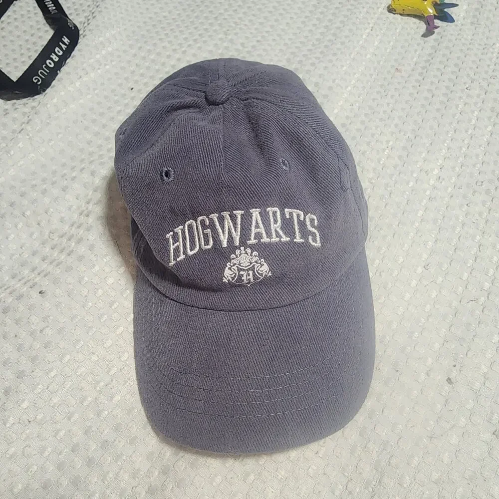 HARRY POTTER EUC HOGWARTS BASEBALL CAP HAT